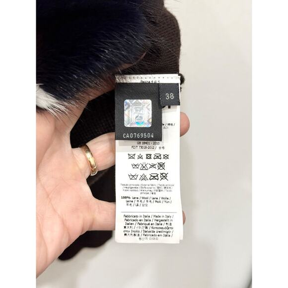 Fendi Wool Mink Fur Paneled Zip Front Sweater Brown/Black Women's 38 IT / US 6 - Picture 4 of 4